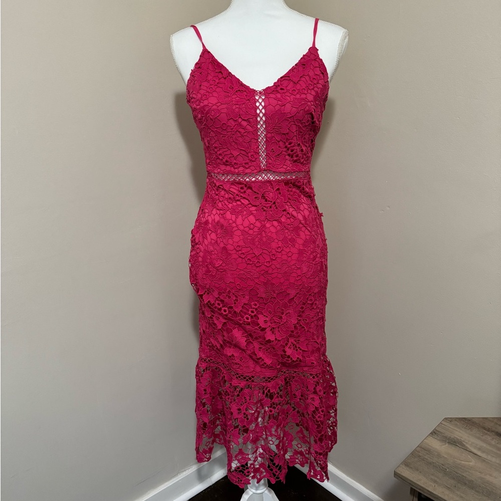 Elegant Pink Lace Dress